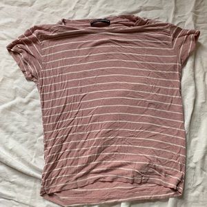 Brandy Melville crop top shirt
